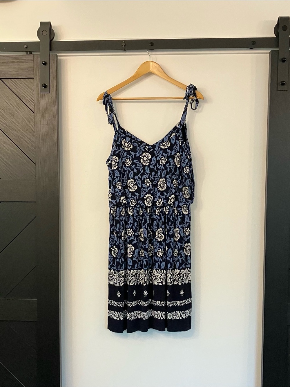 LOFT Navy and White Floral Tie-Shoulder Mini Dress